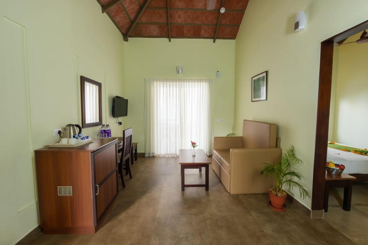 Abad Brookside Wayanad Hotel Vithiri Kültér fotó