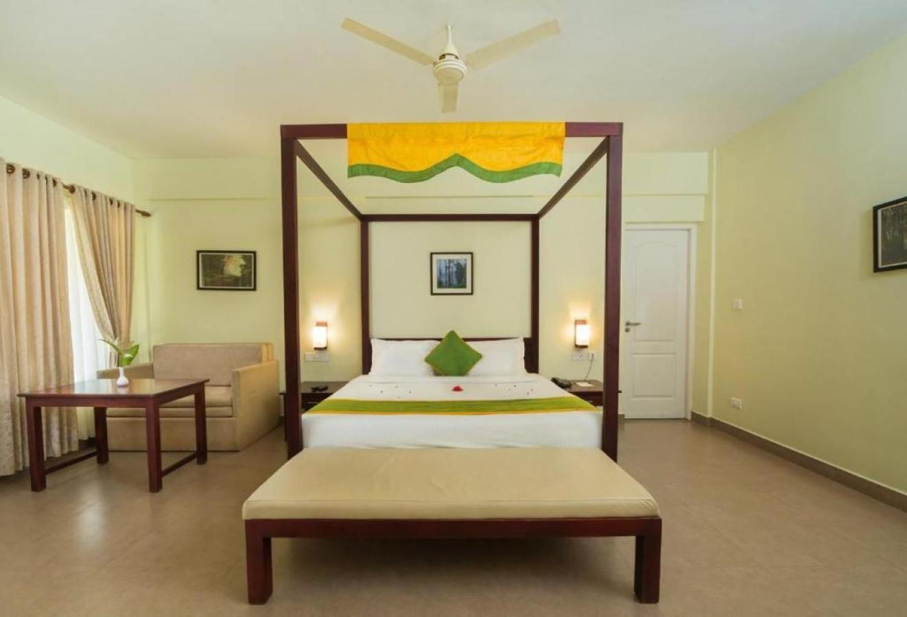 Abad Brookside Wayanad Hotel Vithiri Kültér fotó