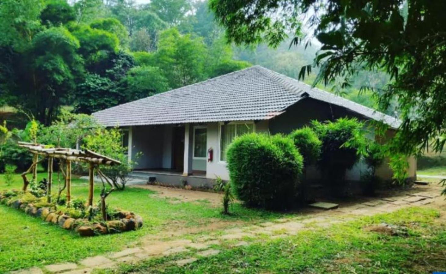 Abad Brookside Wayanad Hotel Vithiri Kültér fotó