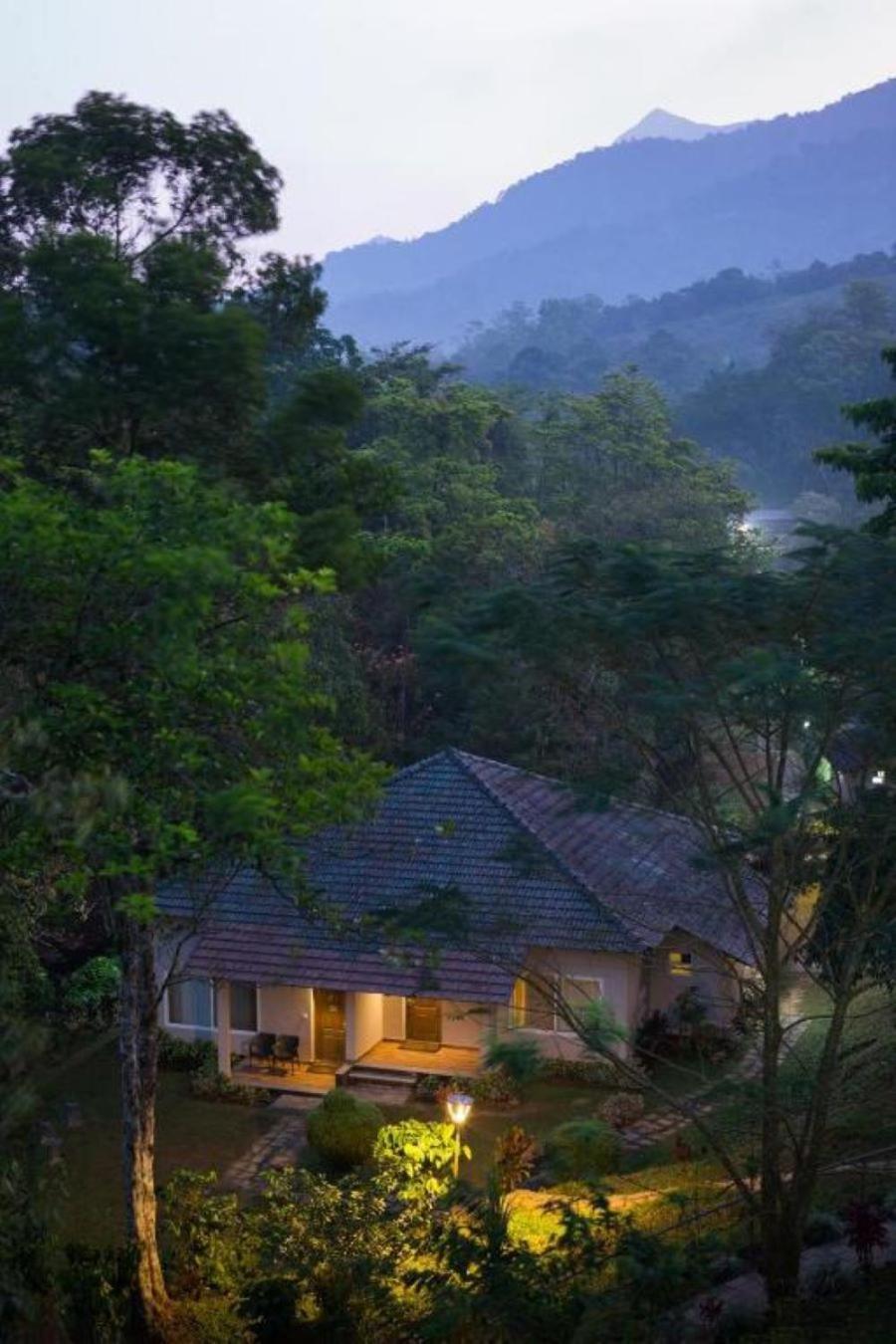 Abad Brookside Wayanad Hotel Vithiri Kültér fotó