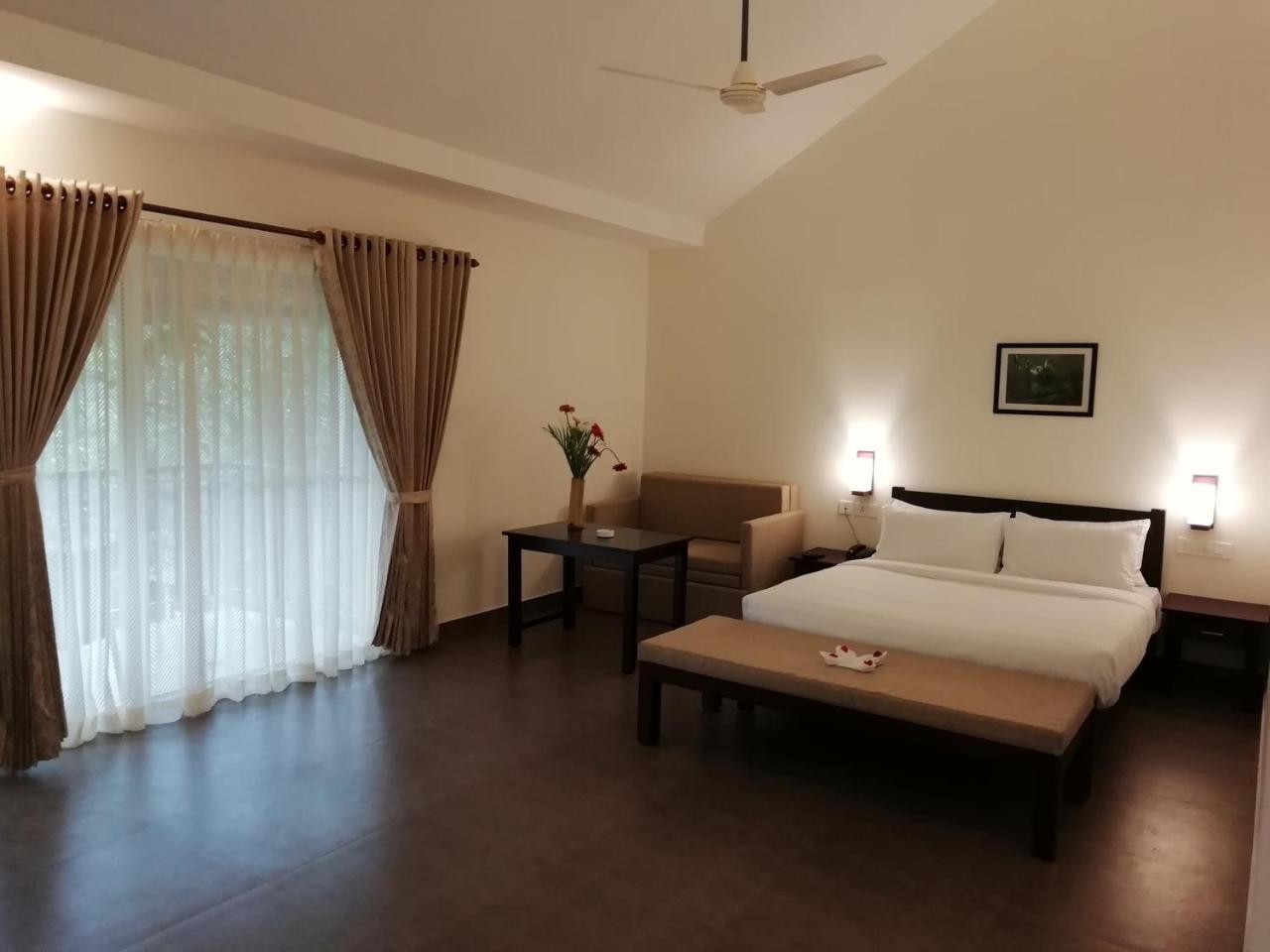 Abad Brookside Wayanad Hotel Vithiri Kültér fotó